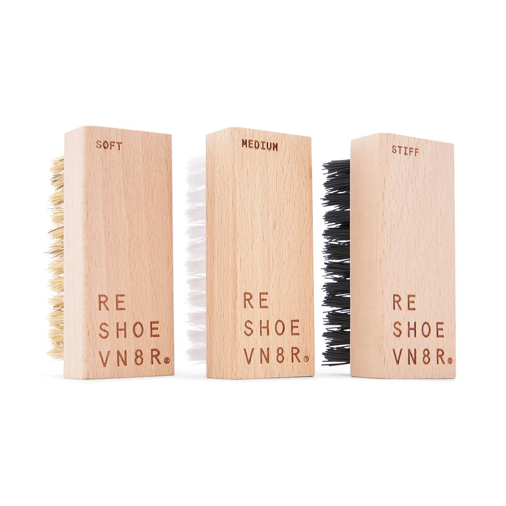 3 BRUSH SHOE CARE PACK - Image 2