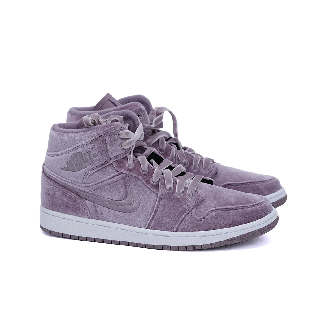 Nike Air Jordan 1 mid Purple Velvet Size 12w New