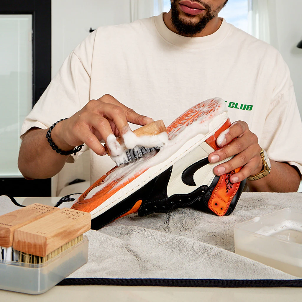 CULTURE COLLAB SHOE CLEANING KIT - Image 7