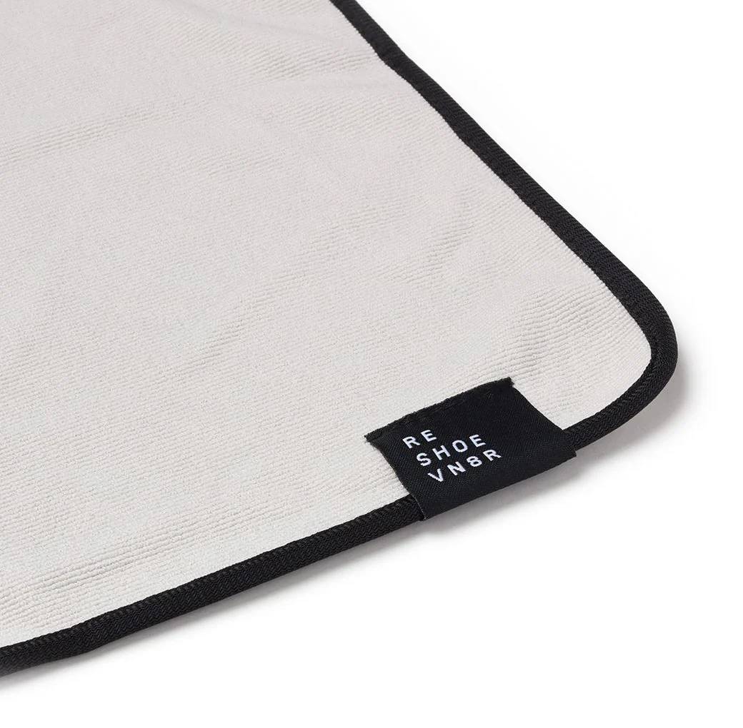 PREMIUM MICROFIBER TOWEL - Image 2