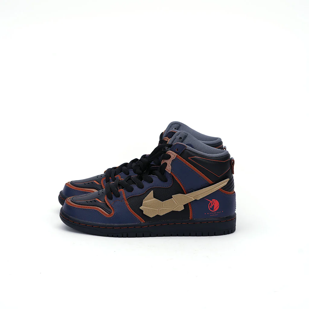 Nike SB Dunk High RX-0 Unicorn Gundam 02 Banshee Size 7 New - Image 3